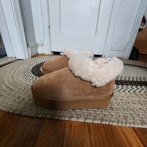 Bearpaw Suede Dreya Ankle Boot